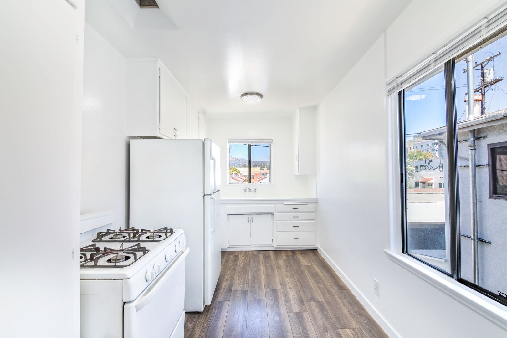 Building Photo - 5757 La Mirada Ave