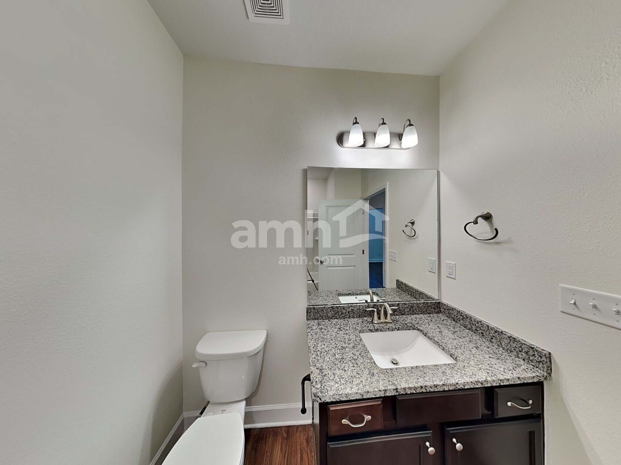 Building Photo - 105 Moultrie Crossing Ln