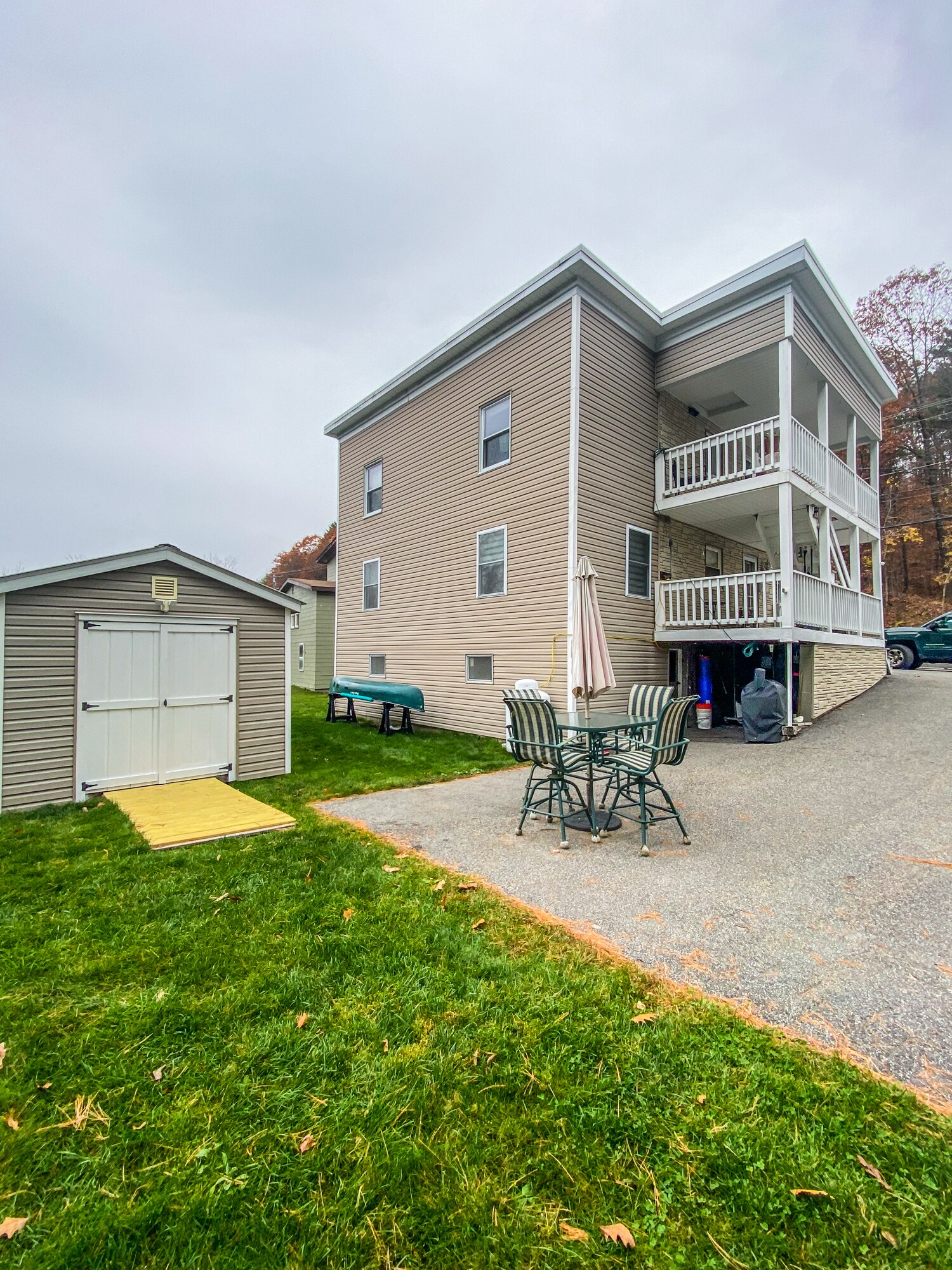 Building Photo - 210 Mount Vernon Ave