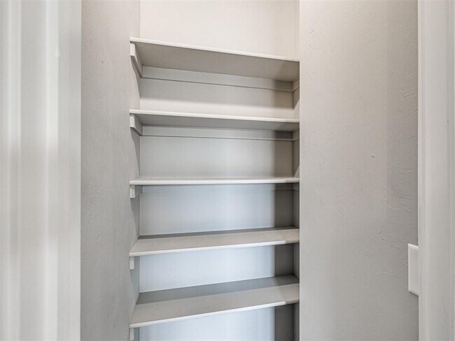 Building Photo - 8922 NW 109th Terrace