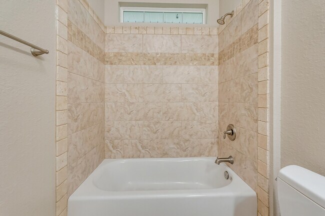 Building Photo - 117 Blossom Creek Run