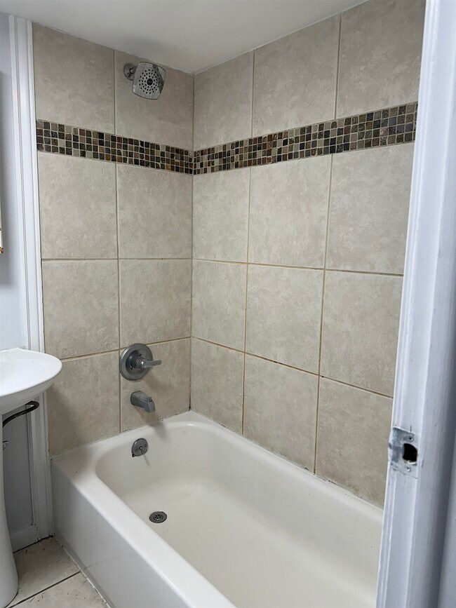 Building Photo - 297 4th St