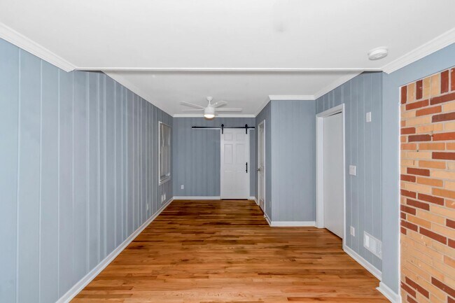 Building Photo - 2019 Knight Ct SE