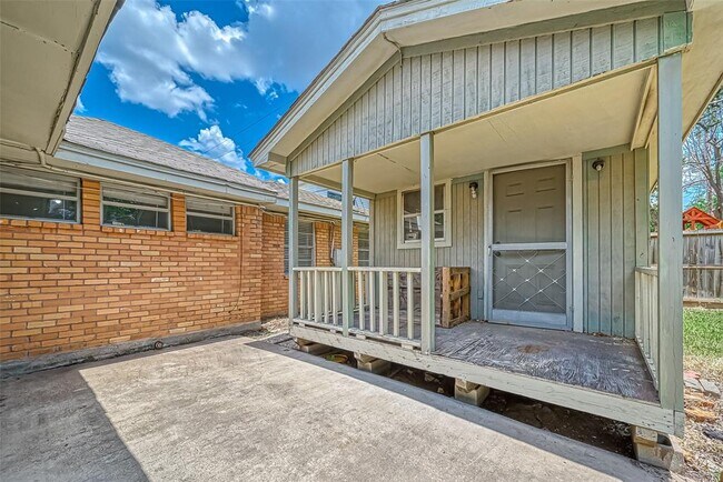 Building Photo - 4117 Lemac Dr