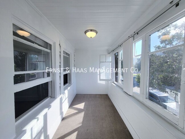 Building Photo - 546 Lime Ave