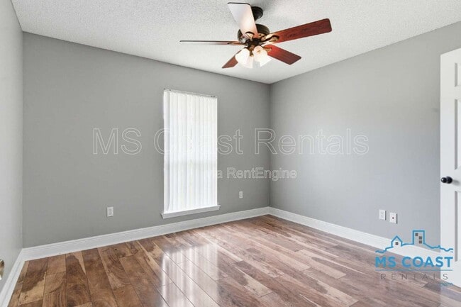 Building Photo - 14961 Greenwell Cir