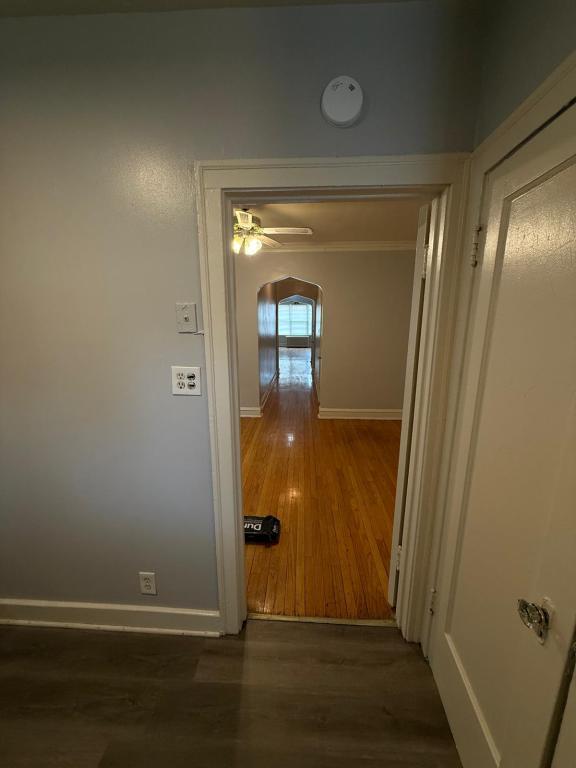 Building Photo - 7948 S Essex Ave