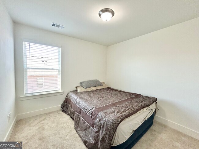 Building Photo - 5316 Radford Loop