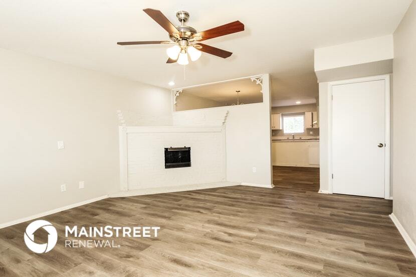 Building Photo - 5501 N 68th Ave