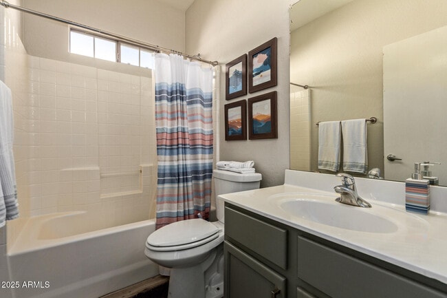 Building Photo - 2052 N Holguin Way