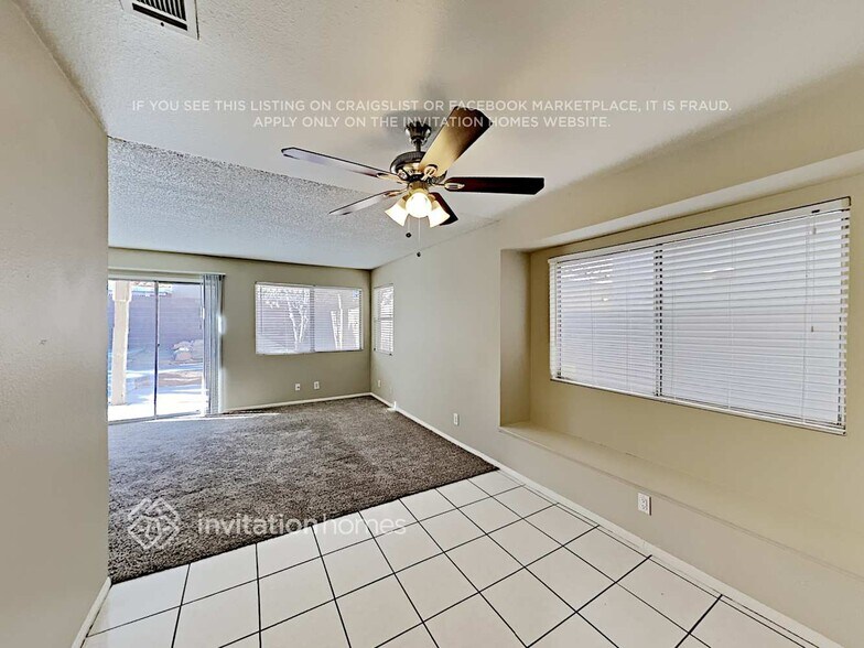 Building Photo - 1740 La Cruz Dr