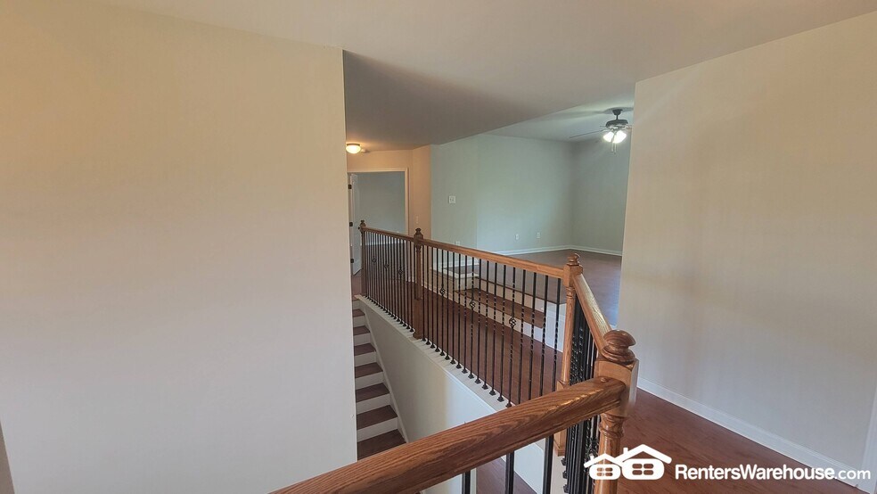 Building Photo - 2851 Summit Valley Dr