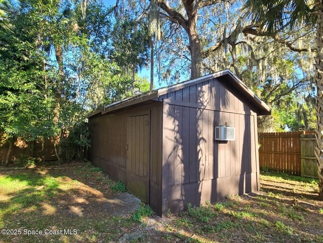 Building Photo - 1537 Mango Tree Dr