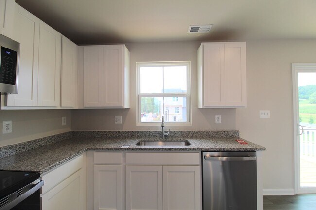 Building Photo - 34 Apple Wood Ln