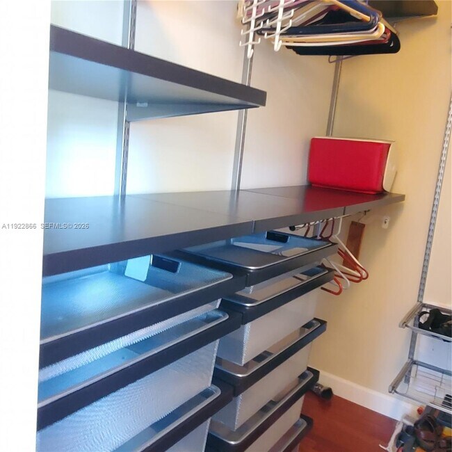 Building Photo - 9978 N Belfort Cir