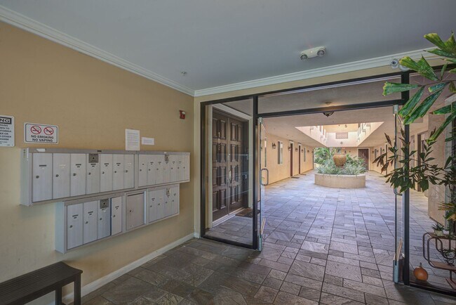 Building Photo - Massive Three Bedroom Two Bath Condo Available now!