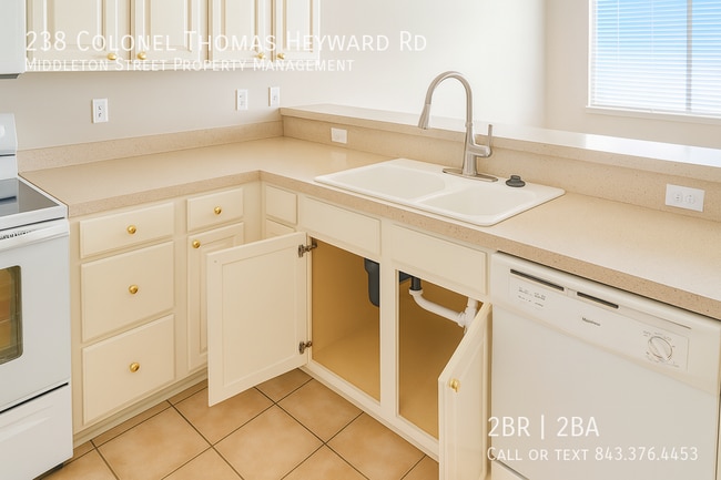 Building Photo - 238 Colonel Thomas Heyward Rd