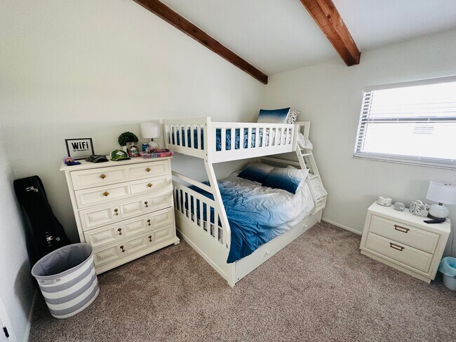 Building Photo - 12274 1st St W