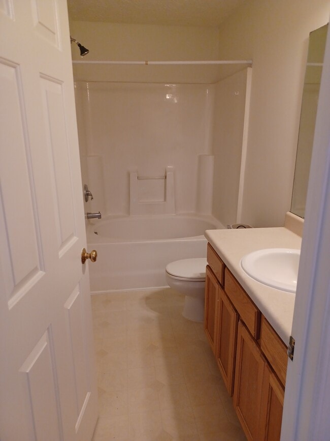 Building Photo - 5412 Suda Dr