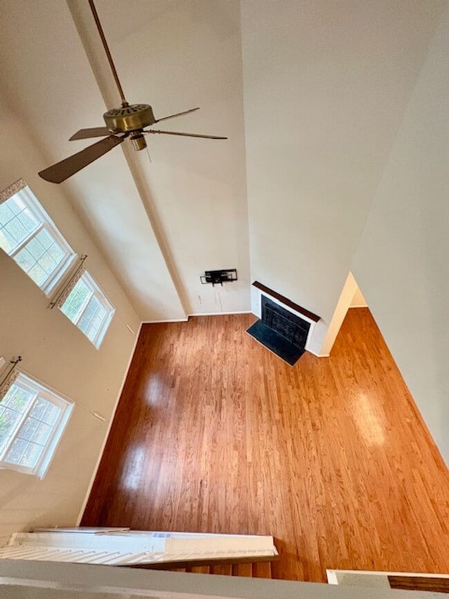 Building Photo - 13822 Grey Colt Dr