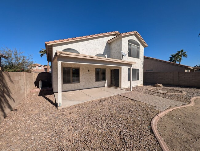 Building Photo - 3 Bedroom Home in the Clemente Ranch Commu...