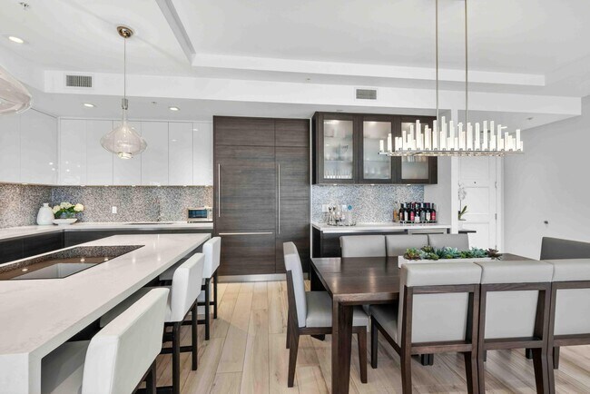 Building Photo - 155 E Boca Raton Rd
