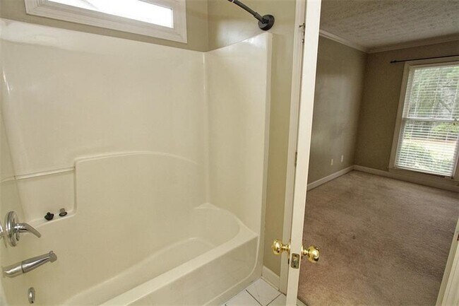 Building Photo - 6115 Colston Ln