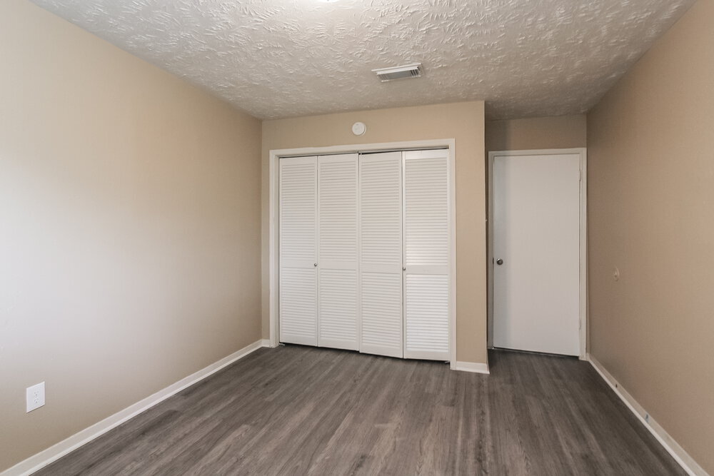 Building Photo - 3425 Benfield Dr