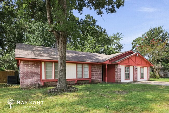 Building Photo - 114 Belvedere Dr