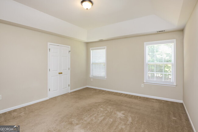Building Photo - 2257 Mitford Ct