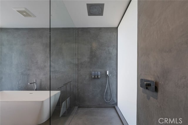 Building Photo - 762 Rosecrans Ave