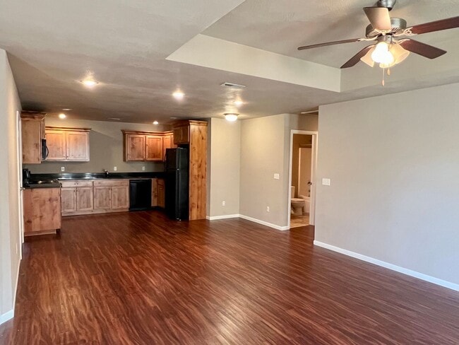 Building Photo - NEW LUXURY DUPLEX in the sought-after Deer Brook neighborhood is now available!