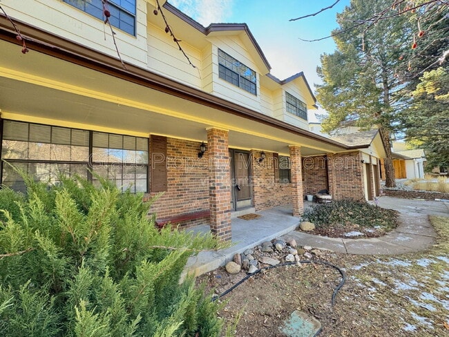 Building Photo - 5728 S Kenton St