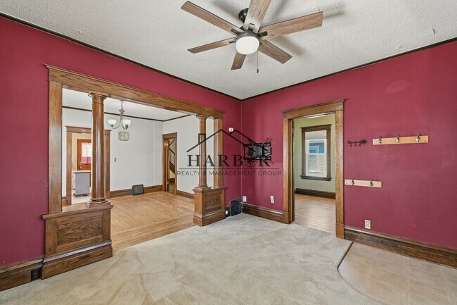 Building Photo - 228 8th St NW