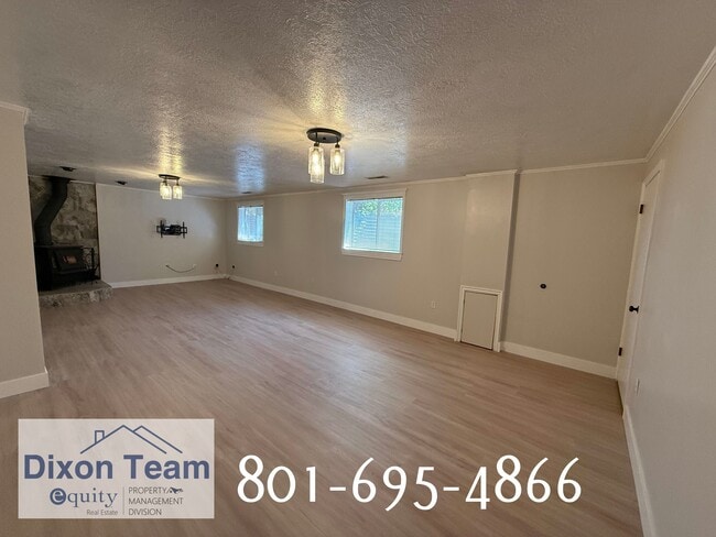 Building Photo - 646 S 150 E