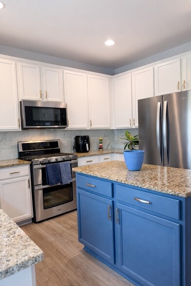 Building Photo - 3606 Exbury Gardens Dr