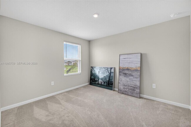 Building Photo - 220 Raspberry Rd