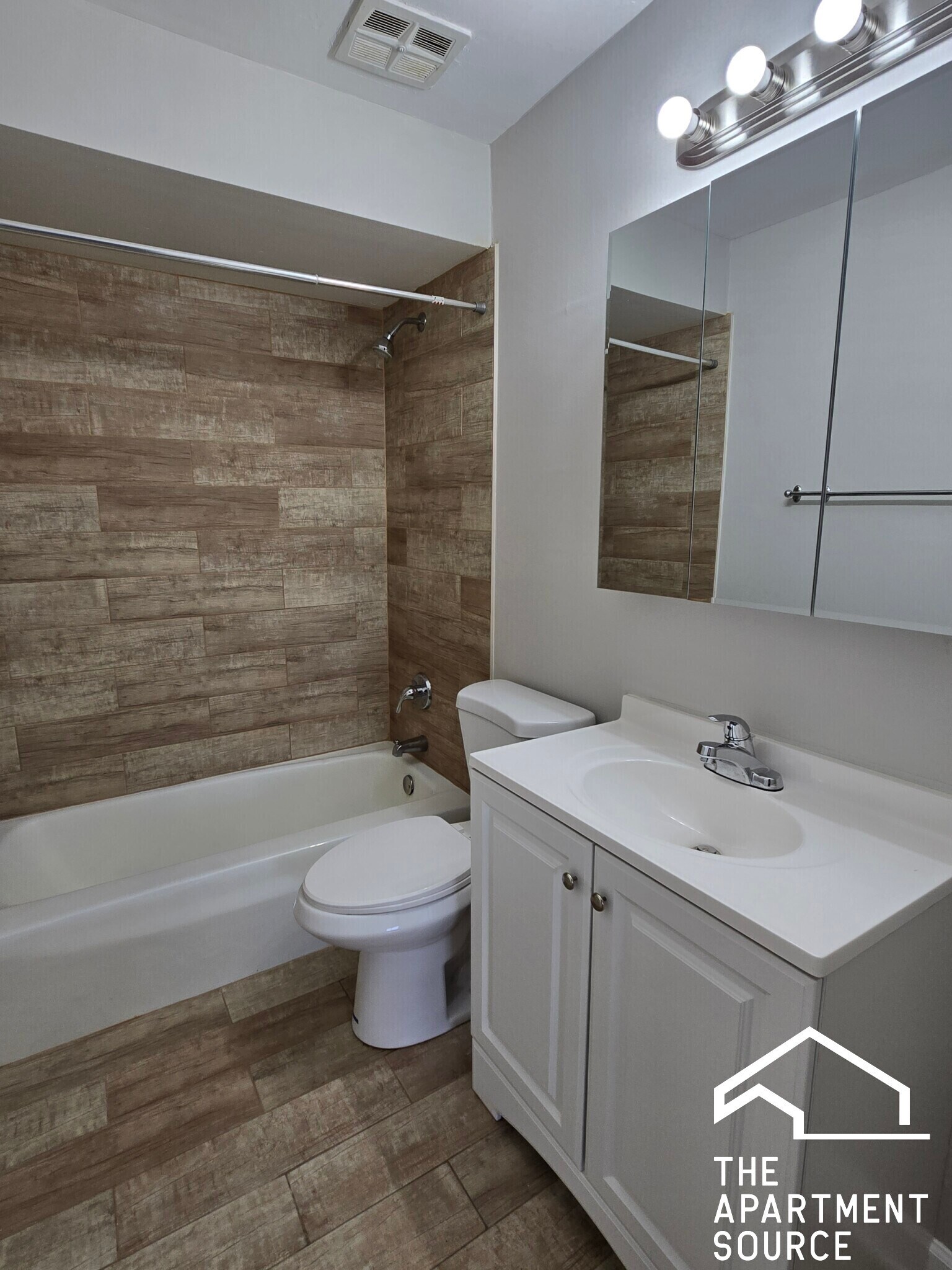 Building Photo - 7308 W North Ave