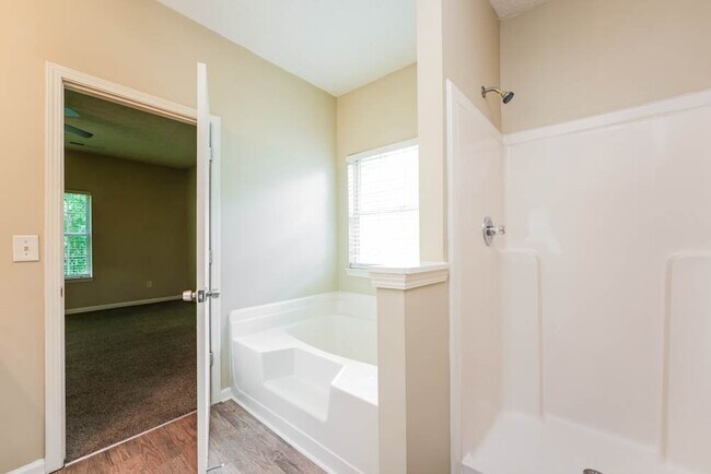 Building Photo - 3862 Jackson Shoals Dr