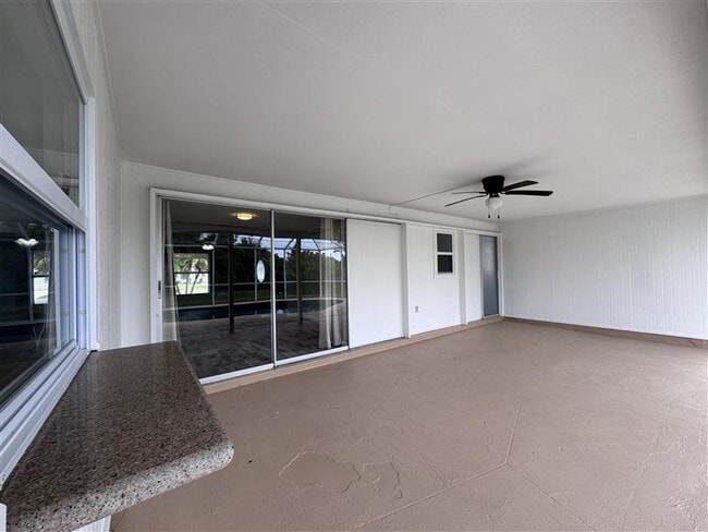 Building Photo - 3445 Sarto Ln