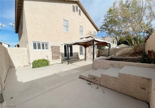 Building Photo - 913 Dancing Rain Ct