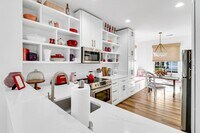 Building Photo - Exceptionally Beautiful - Sun City First Story Home