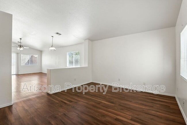 Building Photo - 11450 E Contessa St