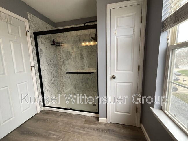 Building Photo - 2833 Smokehouse Way