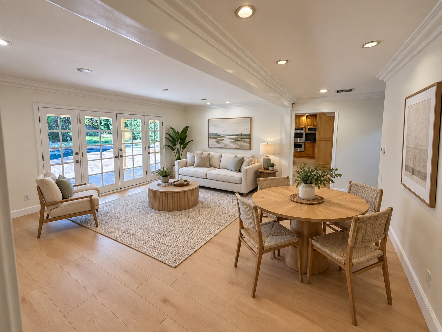Building Photo - 16545 Park Lane Cir