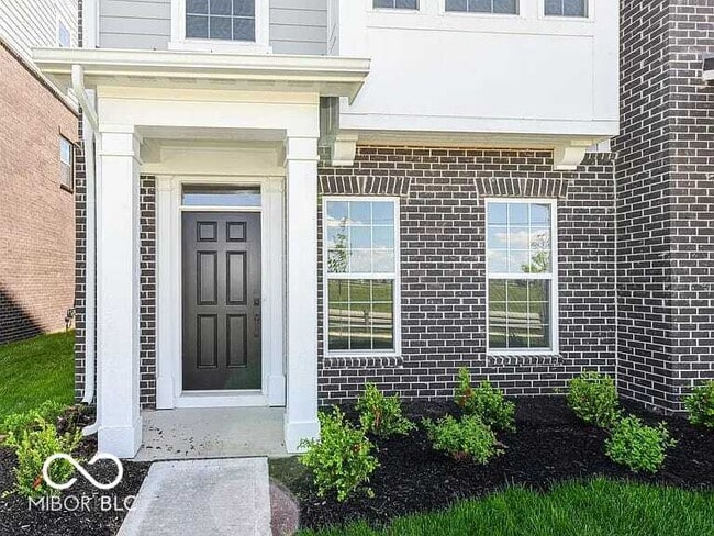 Building Photo - 1740 Blenker Dr