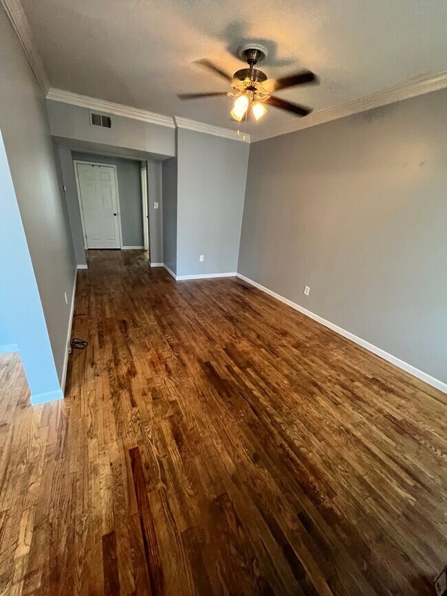 Building Photo - 777-779 Water Street