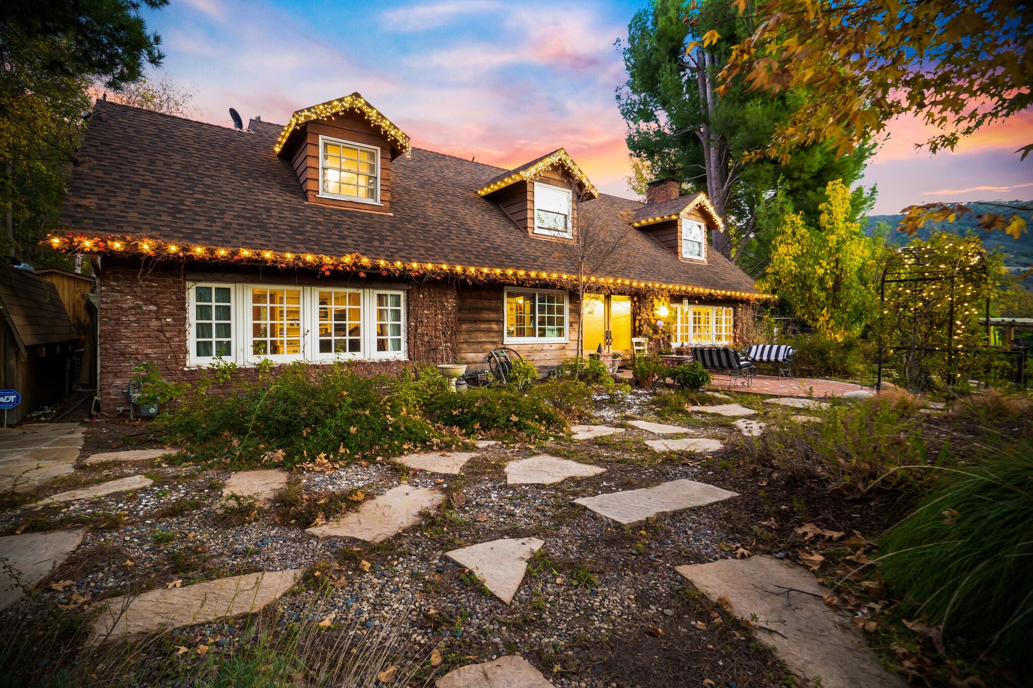 Building Photo - 25736 Punto de Vista Dr