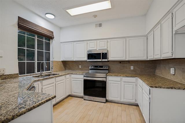 Building Photo - 1333 Maywood Ct