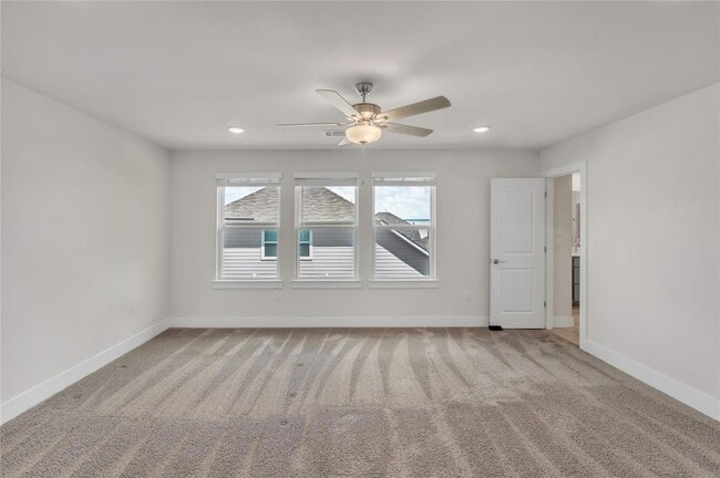 Building Photo - 15607 Ellinger Dr